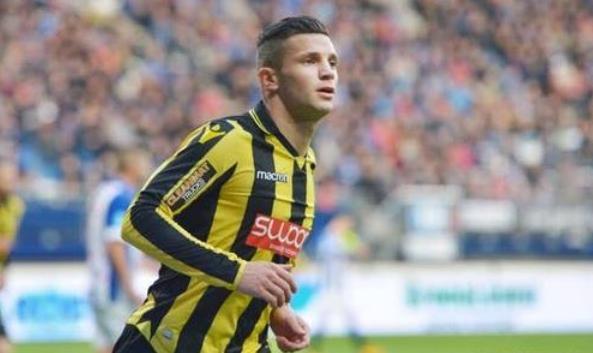 也折射出独 也折射出独