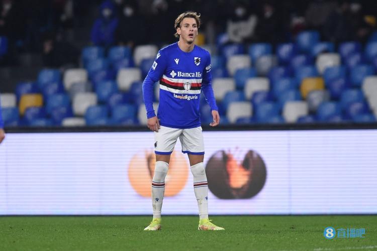 禁区内的高 禁区内的高